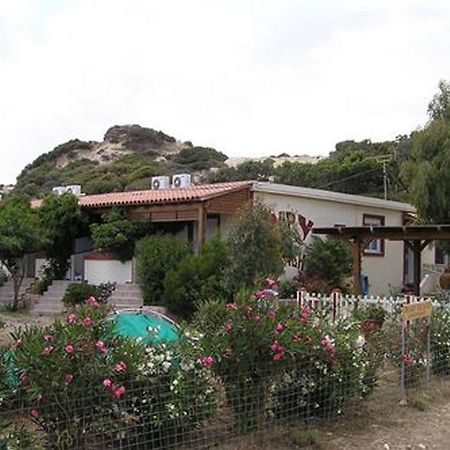 Mary Beach Apartments Frangokastello Exterior foto