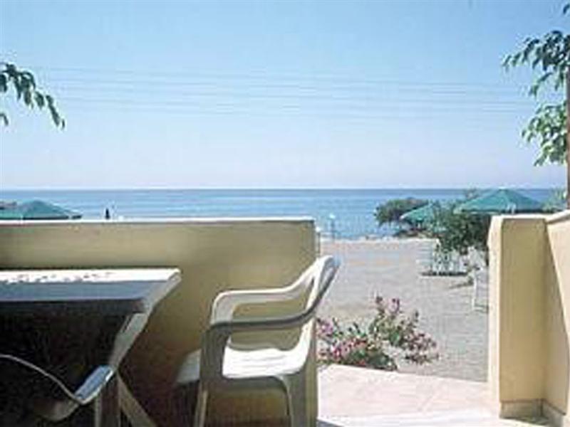 Mary Beach Apartments Frangokastello Exterior foto