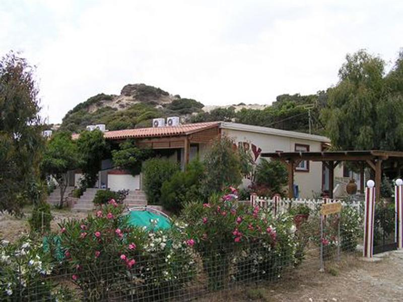Mary Beach Apartments Frangokastello Exterior foto